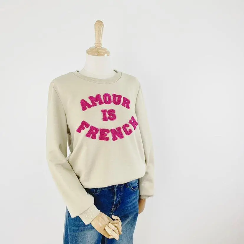 Sweat "Amour is french"