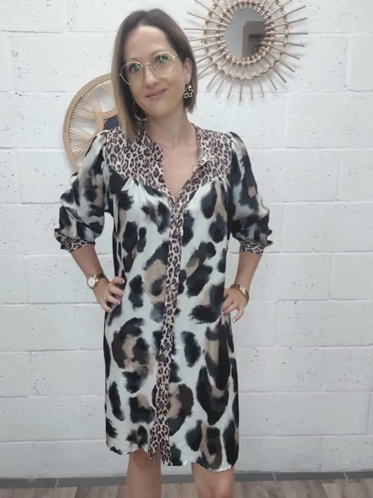 Robe Emy