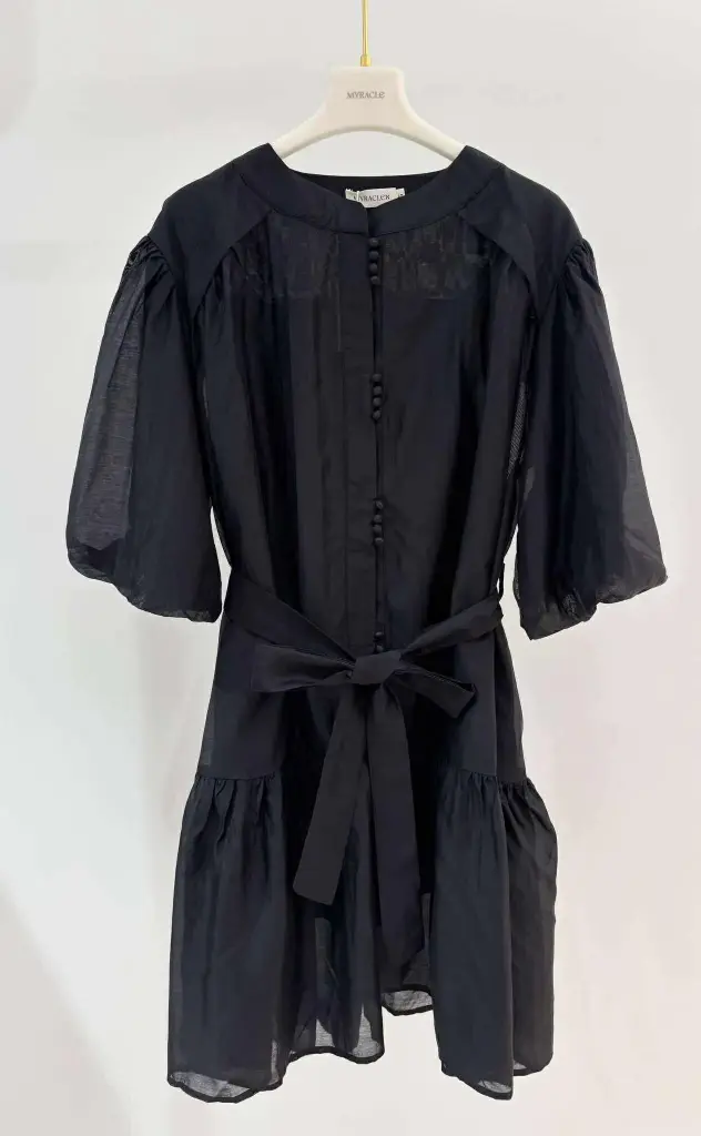Robe Madeline