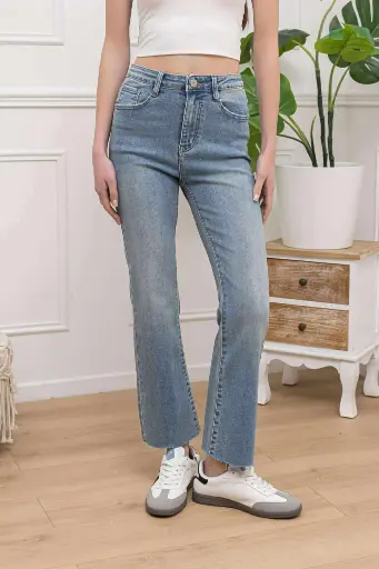 Jeans Lewis