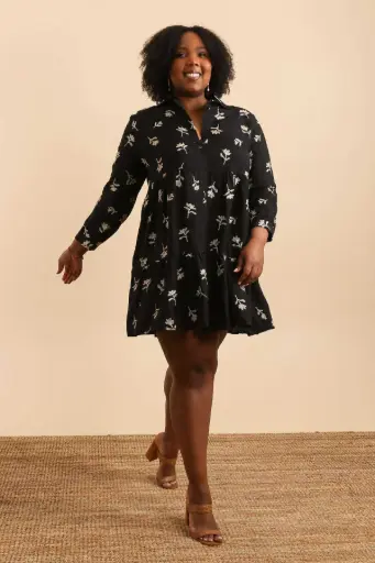 Robe Pricillia